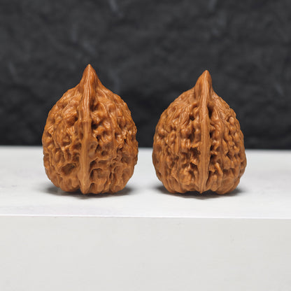 "Petite Official Hat" Xiu Zhen Da Guan Mao GM-SS-010927 Masterpiece Wenwan Walnuts Pair | 27.0mm x 26.0mm | GM-SS-010927
