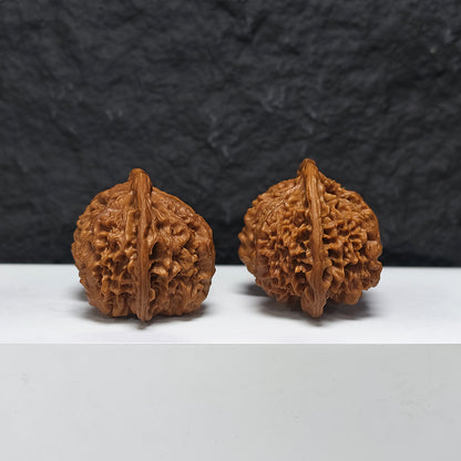 "Official Hat Four-Ridge Horseshoe Conjoined" Da Guan Mao Si Leng Ma Ti Lian Ti YX-E-187935 Collector Wenwan Walnuts Pair | 64.0mm x 46.0mm | YX-E-187935