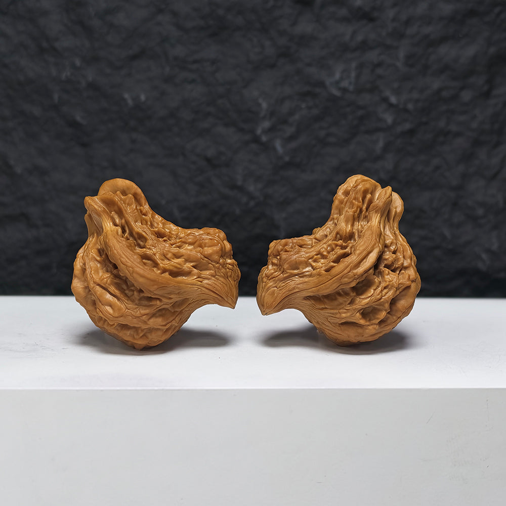 "Tiger Head Bird" Hu Tou Xiao Niao YX-E-188936 Collector Wenwan Walnuts Pair | 38.0mm x 41.0mm | YX-E-188936