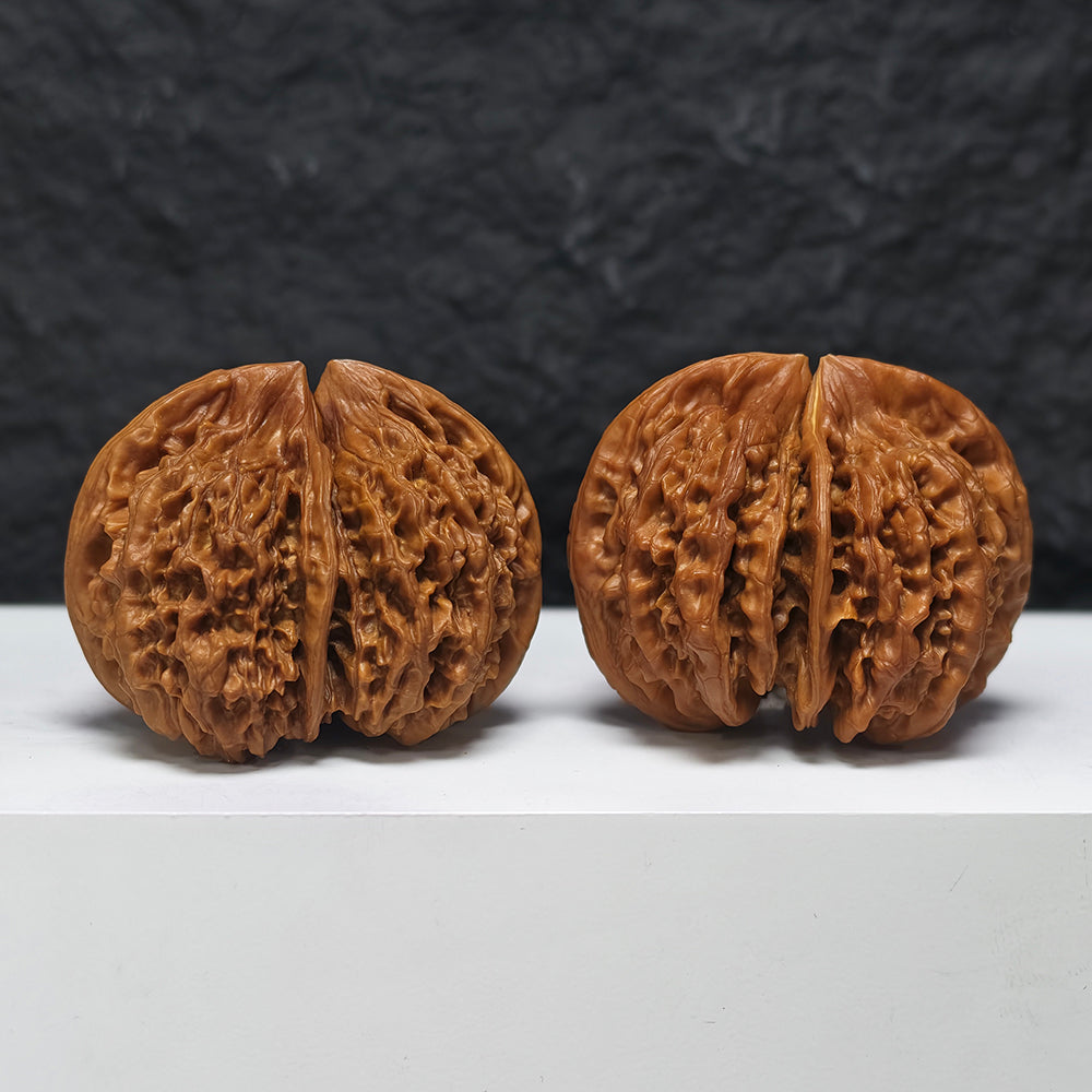 "Dragon Scale Pattern Conjoined Four-Ridge" Long Lin Si Leng Lian Ti YX-E-173877 Collector Wenwan Walnuts Pair | 56.0mm x 42.0mm | YX-E-173877