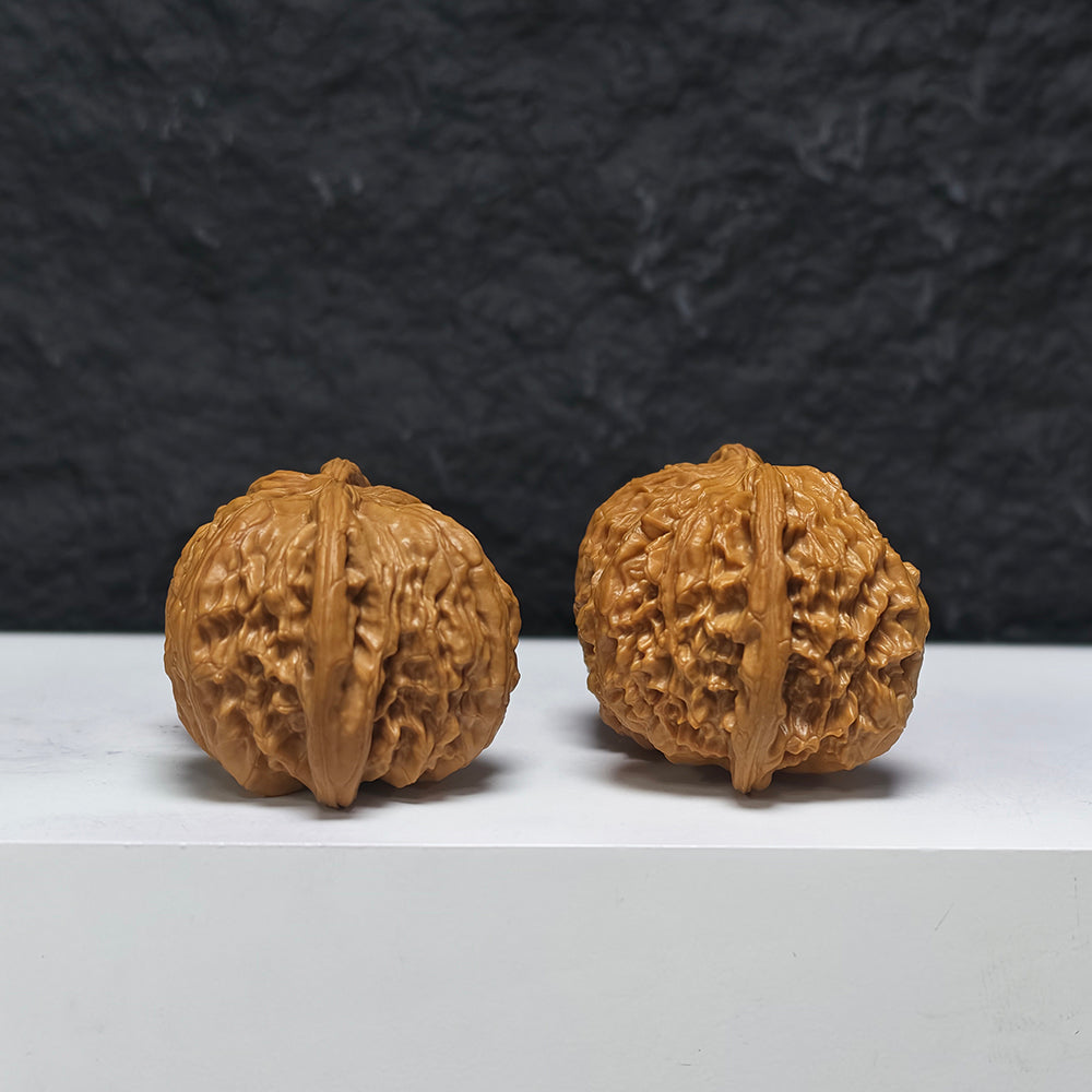 "White Lion Head Ox Horn Twin-Vent Conjoined" Bai Shi Zi Niu Jiao Shuang Qi Men YX-E-189937 Collector Wenwan Walnuts Pair | 53.0mm x 38.0mm | YX-E-189937