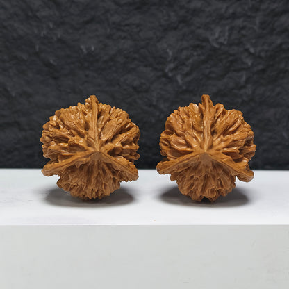"Dragon Scale Pattern Three-Ridge Mercedes"ng Lin San Leng Ben YX-E-172876 Collector Wenwan Walnuts Pair | 45.0mm x 45.0mm | YX-E-172876