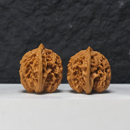 "Peach Heart Xia Yun Ling" Peach Heart Xia Yun Ling Collector Wenwan Walnuts Pair | 40.0mm x 40.0mm | SZ-S-039946
