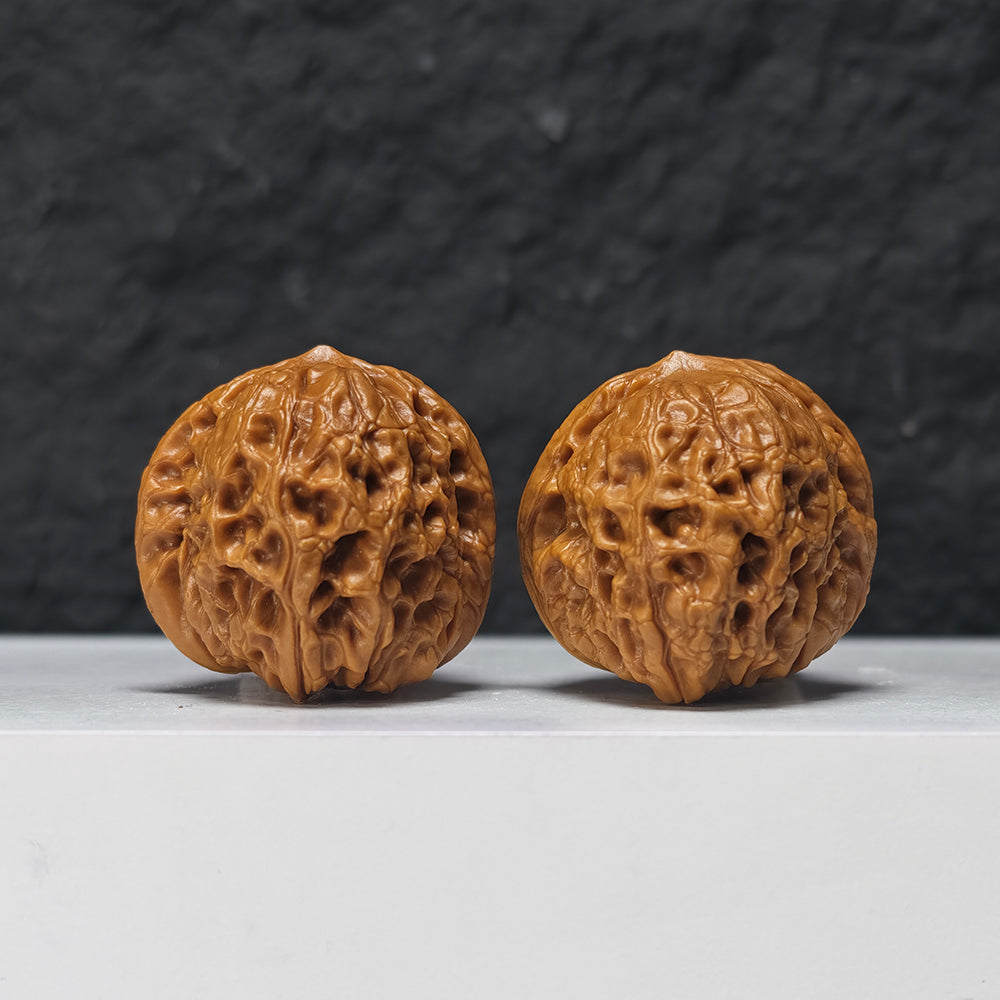 "Pocket Grand Reunion Lion Head" Xiu Zhen Da Tuan Yuan Collector Wenwan Walnuts Pair | 35.0mm x 40.0mm | SZ-S-048975