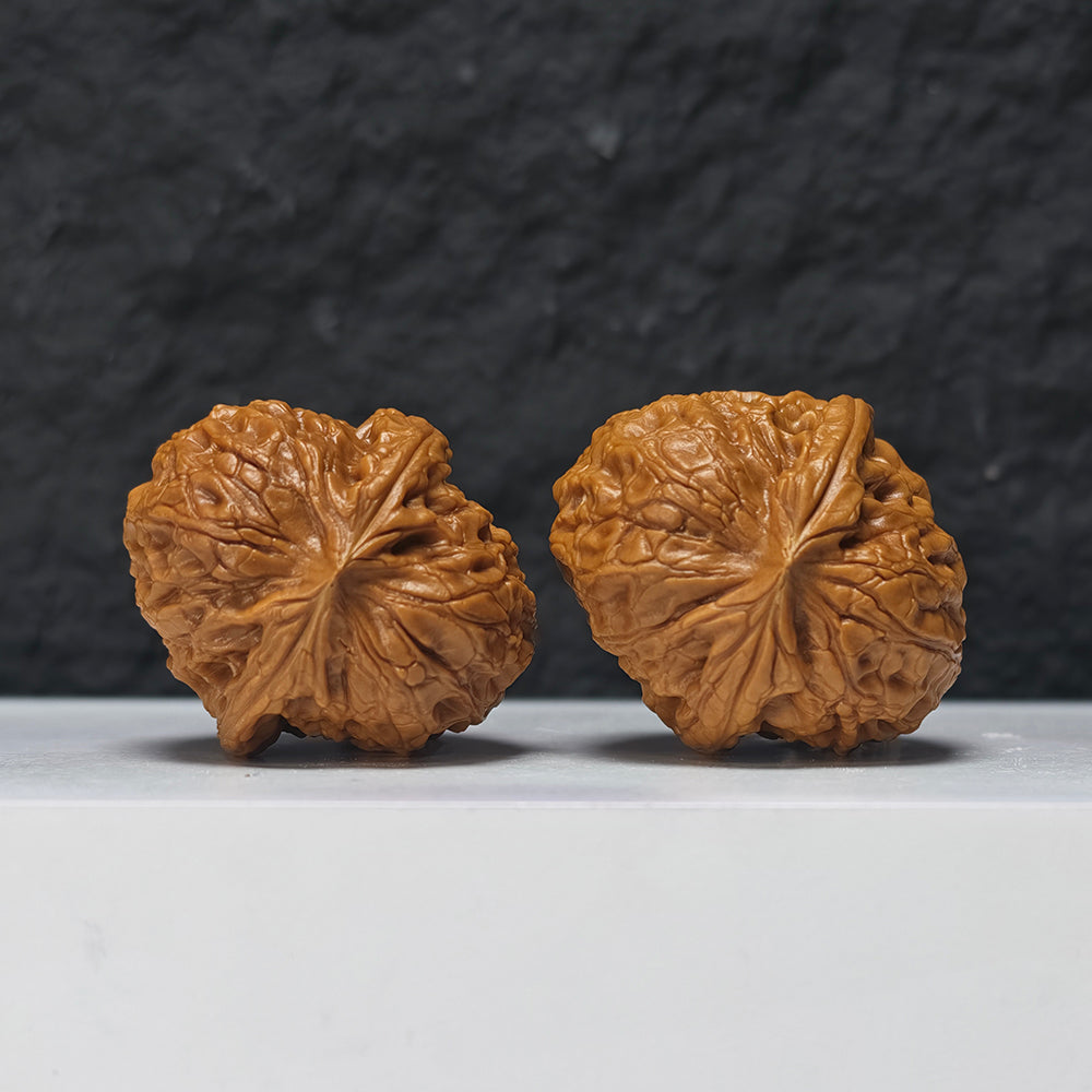 "Pocket Grand Reunion Lion Head" Xiu Zhen Da Tuan Yuan Collector Wenwan Walnuts Pair | 35.0mm x 40.0mm | SZ-S-048975