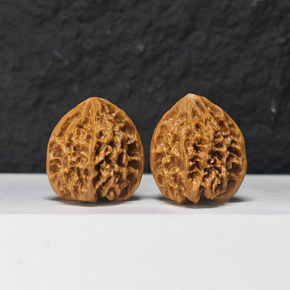 "Peach Heart Concave Base Wild Bison Lion Head" Tao Xin Ao Di Ye Niu Collector Wenwan Walnuts Pair | 38.0mm x 36.0mm | SZ-S-047971