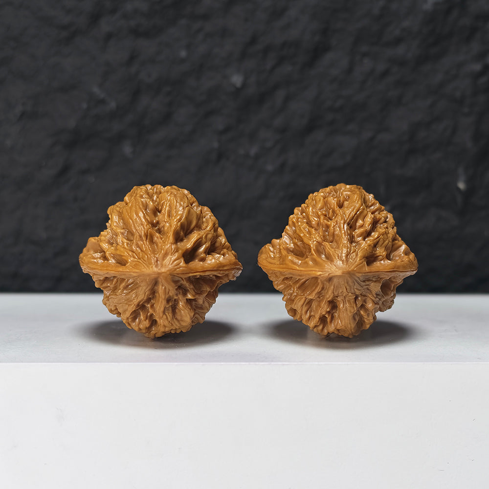 "Peach Heart Concave Base Wild Bison Lion Head" Tao Xin Ao Di Ye Niu Collector Wenwan Walnuts Pair | 38.0mm x 36.0mm | SZ-S-047971