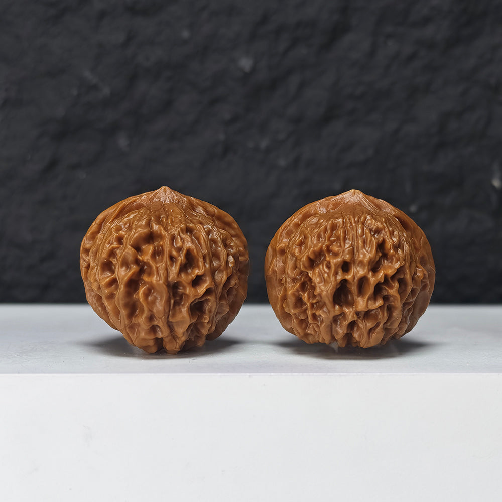 "Gold Ingot Sycee" Jin Ding Yuan Bao Collector Wenwan Walnuts Pair | 35.0mm x 35.0mm | YB-S-001970
