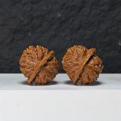 "Gold Ingot Sycee" Jin Ding Yuan Bao Collector Wenwan Walnuts Pair | 35.0mm x 35.0mm | YB-S-001970