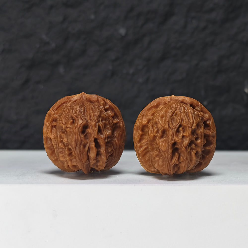 "Miniature Dragon Gall" Xiu Zhen Long Dan Collector Wenwan Walnuts Pair | 34.0mm x 34.0mm | YB-SS-002968
