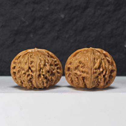 "Palace Lantern Lion Head" Gong Deng Collector Wenwan Walnuts Pair | 42.0mm x 40.0mm | SZ-S-045962