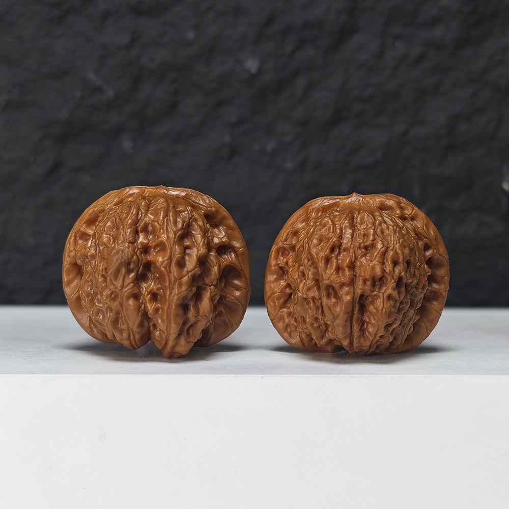 "Blood Qilin Lion Head" Xue Qi Lin Shi Zi Tou Collector Wenwan Walnuts Pair | 38.0mm x 38.0mm | SZ-SS-027973