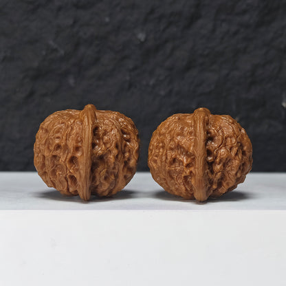 "Blood Qilin Lion Head" Xue Qi Lin Shi Zi Tou Collector Wenwan Walnuts Pair | 38.0mm x 38.0mm | SZ-SS-027973
