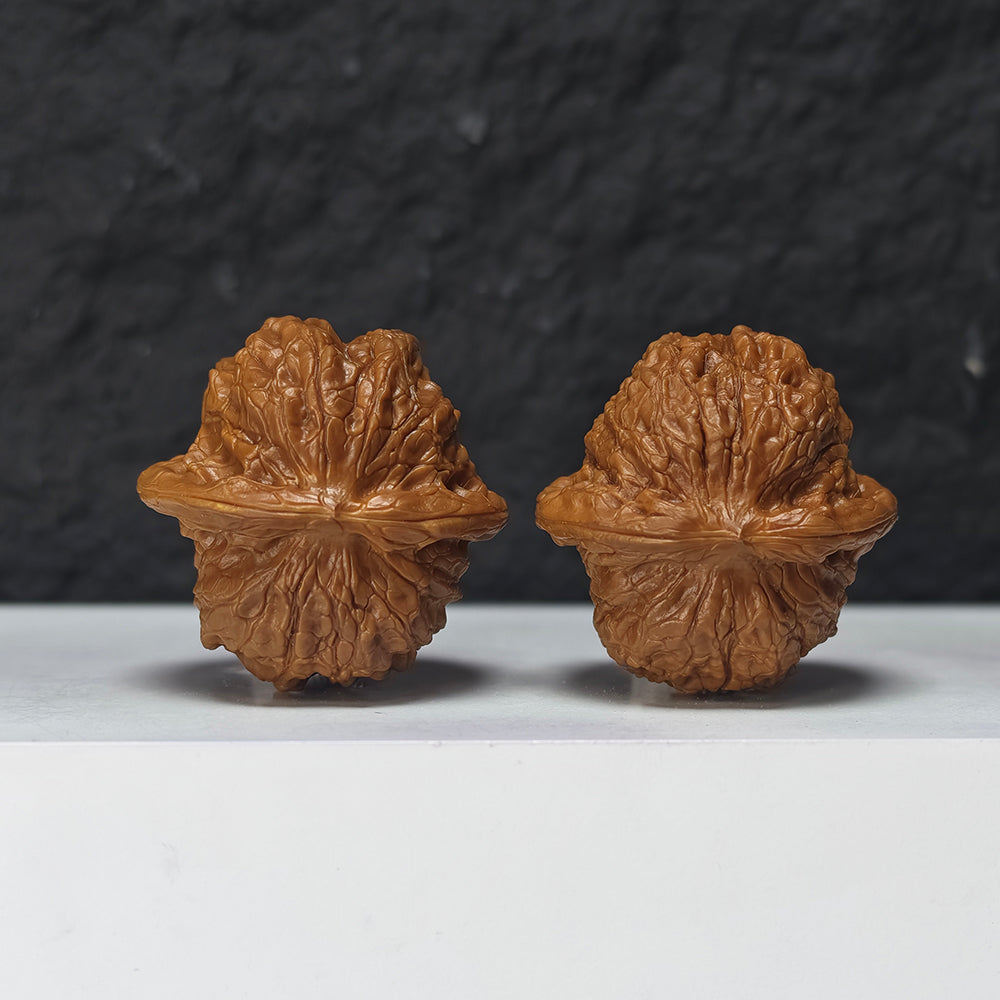 "Blood Qilin Lion Head" Xue Qi Lin Shi Zi Tou Collector Wenwan Walnuts Pair | 38.0mm x 38.0mm | SZ-SS-027973