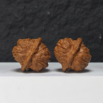 "Blood Qilin Lion Head" Xue Qi Lin Shi Zi Tou Collector Wenwan Walnuts Pair | 38.0mm x 38.0mm | SZ-SS-027973