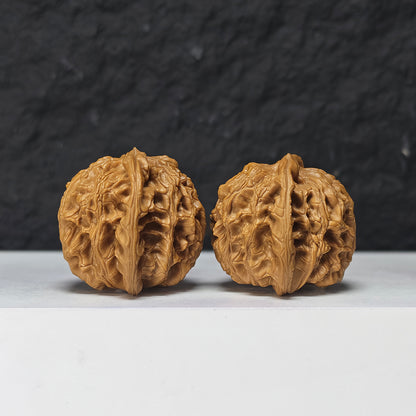 "Shui Quan Gou Scholar Hat" Shui Quan Gou Gong Zi Mao Collector Wenwan Walnuts Pair | 39.0mm x 36.0mm | GZM-S-002969