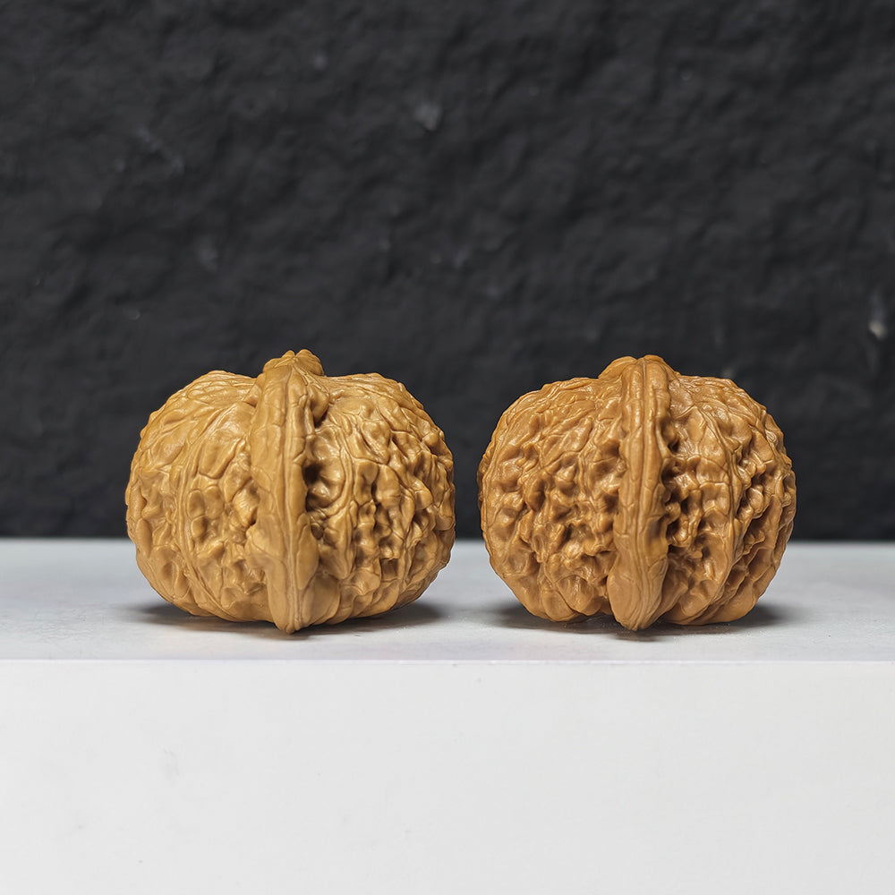 "Recessed Apex Spherical White Lion Head" Men Jian Qiu Xing Bai Shi Zi Collector Wenwan Walnuts Pair | 37.0mm x 38.0mm | BSZ-S-018961