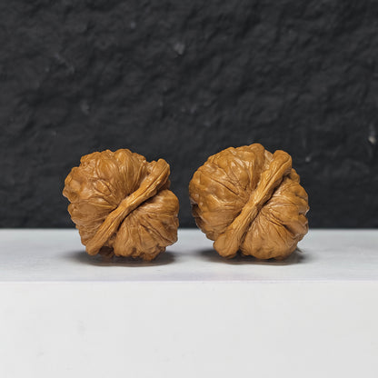 "Pocket Crystal Toad Head" Crystal Toad Head Collector Wenwan Walnuts Pair | 34.0mm x 35.0mm | HMT-S-003964