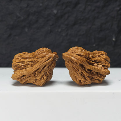 "Tiger Head Angry Bird" Hu Tou Fen Nu De Xiao Niao Collector Wenwan Walnuts Pair | 32.0mm x 36.0mm | YX-E-156860