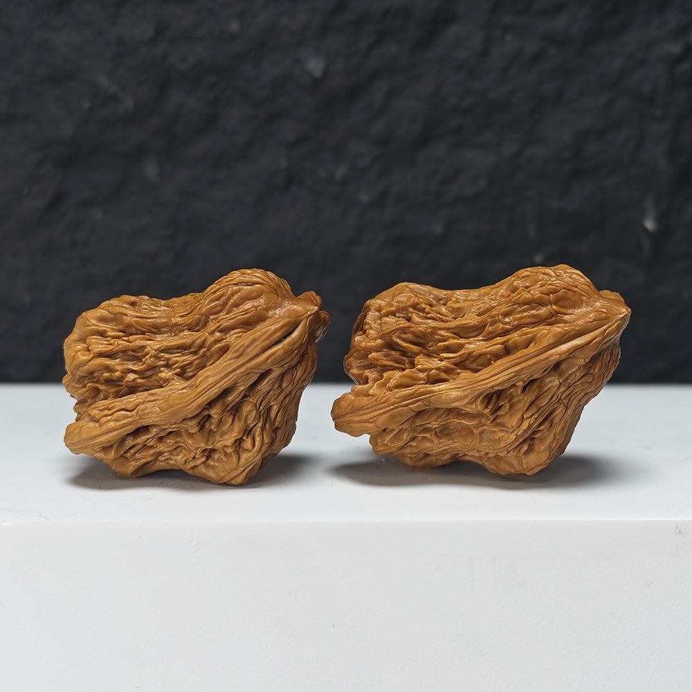 "Tiger Head Angry Bird" Hu Tou Fen Nu De Xiao Niao Collector Wenwan Walnuts Pair | 32.0mm x 36.0mm | YX-E-156860