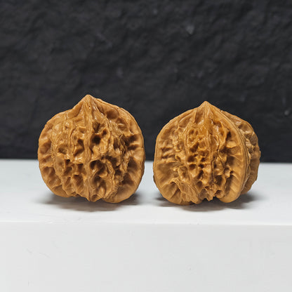 "Imperial Seal Upper Tri-Ridge" Yu Xi San Leng Shang Collector Wenwan Walnuts Pair | 38.0mm x 41.0mm | YX-E-163867