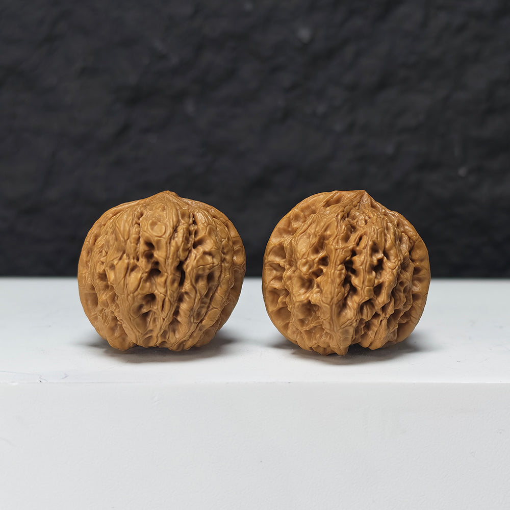 "Rain Flower Stone Three-Ridge Dun" Yu Hua Shi Three-Ridge Dun Collector Wenwan Walnuts Pair | 34.0mm x 36.0mm | YX-E-033430